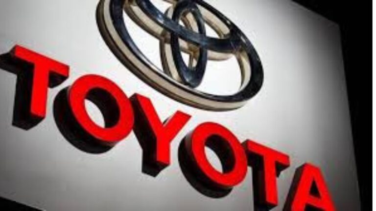 सुरक्षा घोटाले के कारण Toyota टोयोटा कंपनी के Daihatsu दाइहात्सु ने उत्पादन रोका